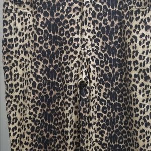 Guess Cheetah high waisted Jeans great cond.
